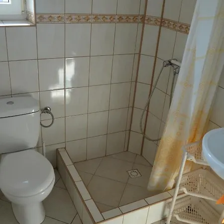 Quarto em Acomodações Particulares Sara' *