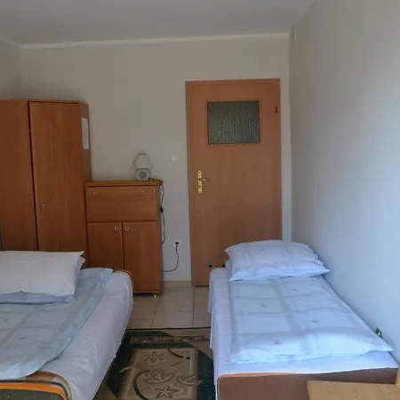 Quarto em Acomodações Particulares Sara' *